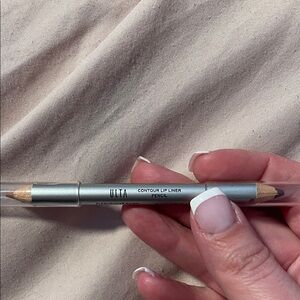 Ulta Beauty Silver Contour Lip Liner Pencil